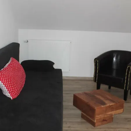 شقة Familie Kluss Königsbronn